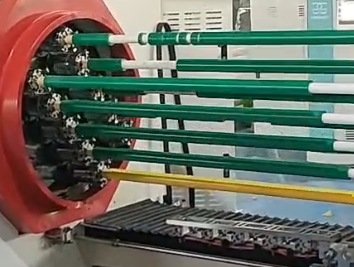 706-5五軸翻卷全自動(dòng)切臺(tái)-2